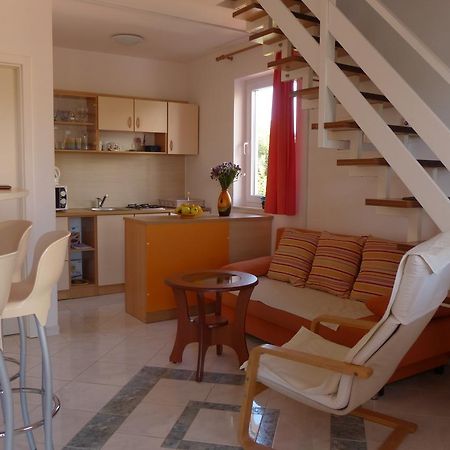 Apartment Petar Sukosan Luaran gambar