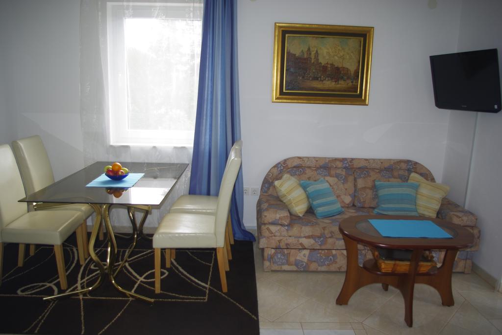 Apartment Petar Sukosan Bilik gambar