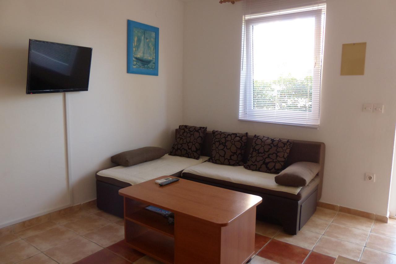 Apartment Petar Sukosan Luaran gambar